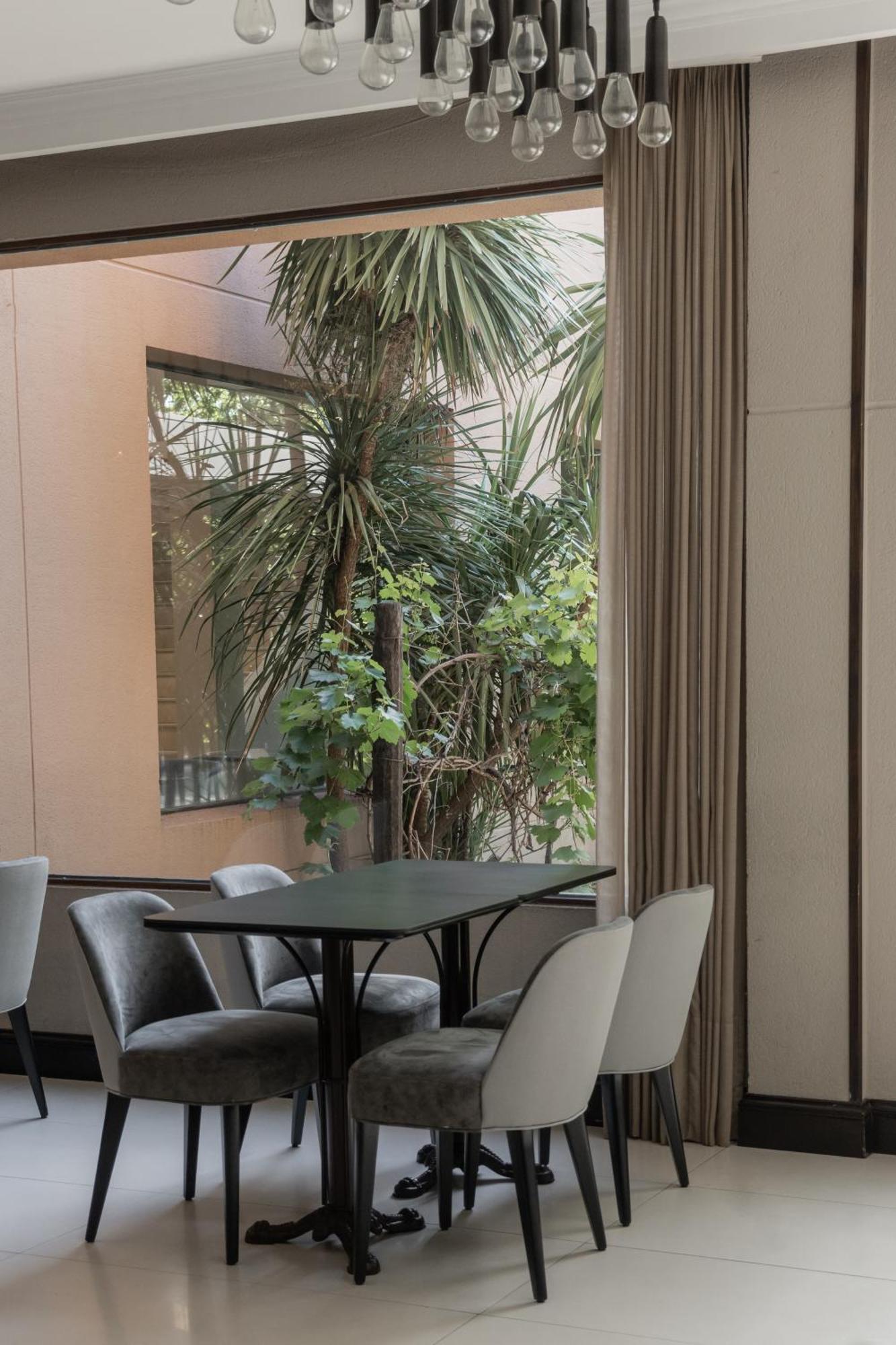 Hotel Buenos Aires Ezeiza Airport Ciudad Evita Exterior photo